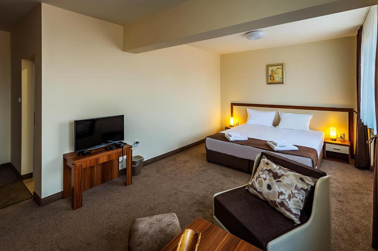 Family Hotel Bulgaria Kharmanli Luaran gambar